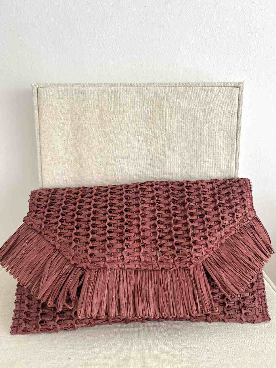 CARTERA RAFIA TEJA