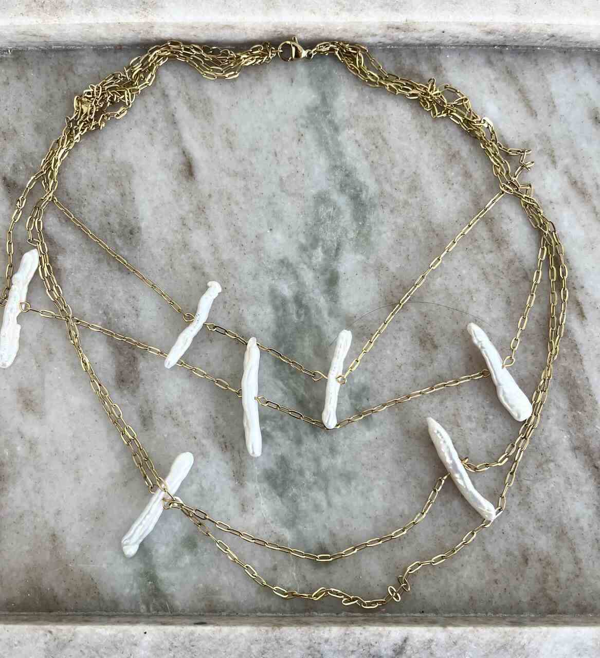 COLLAR PERLAS CULTIVADAS LARGAS