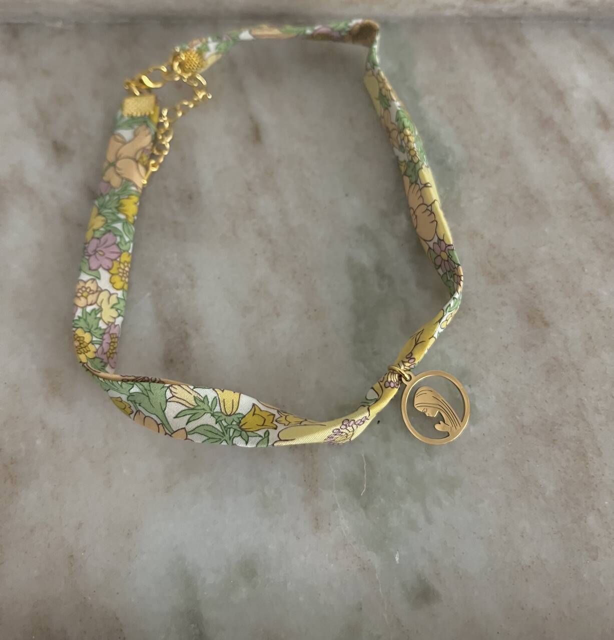 CHOKER LIMON VIRGEN