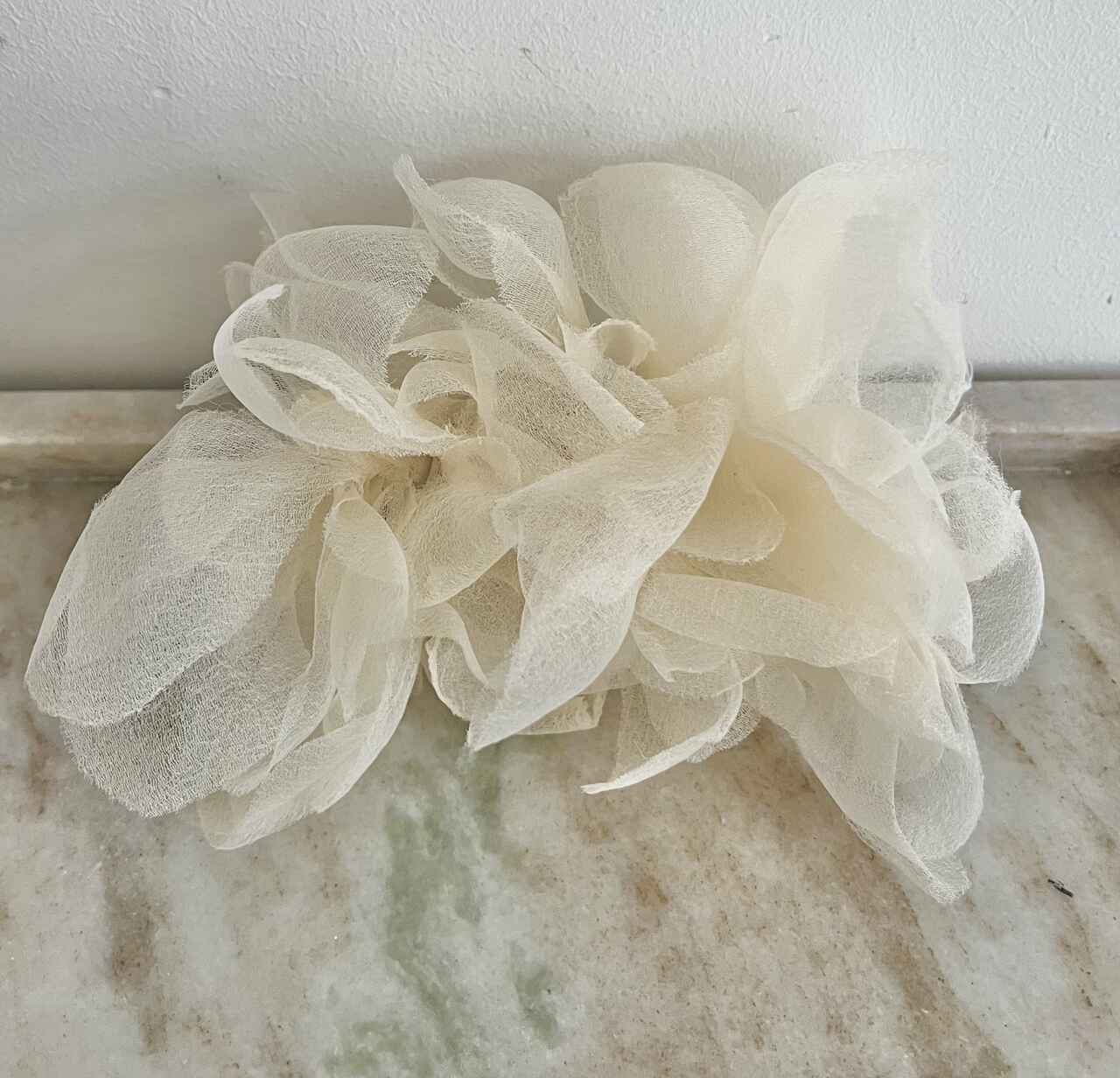 BROCHE FLOR GASA