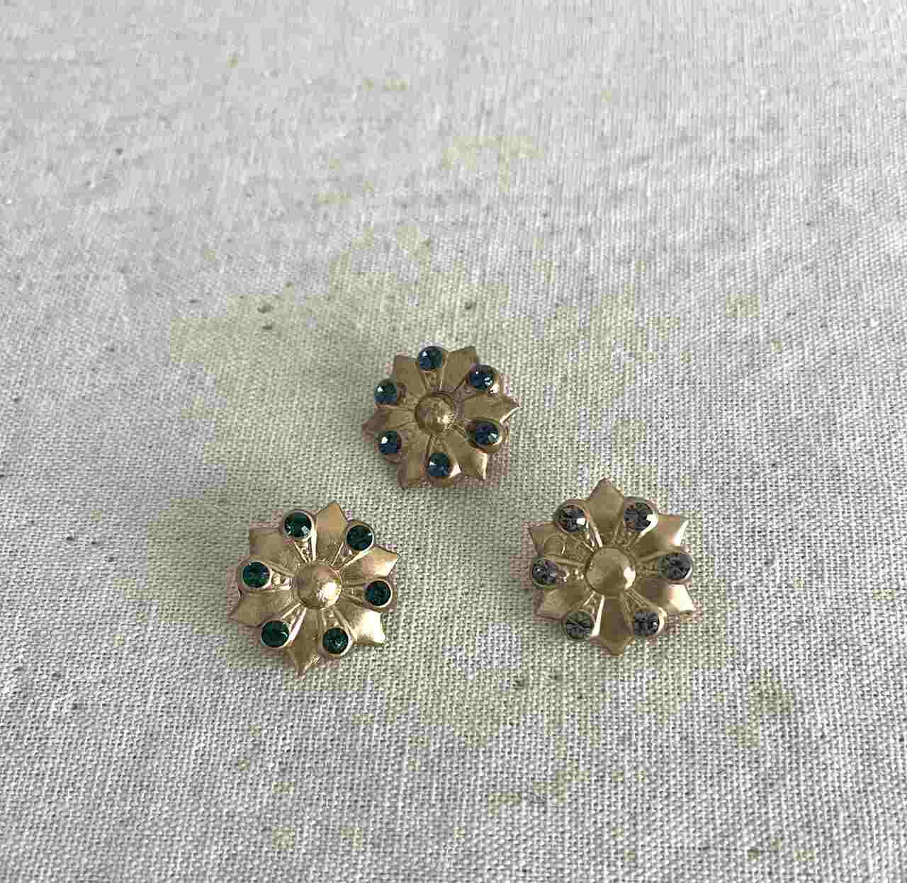 BROCHE  CRISANTEMO LATON CRISTAL