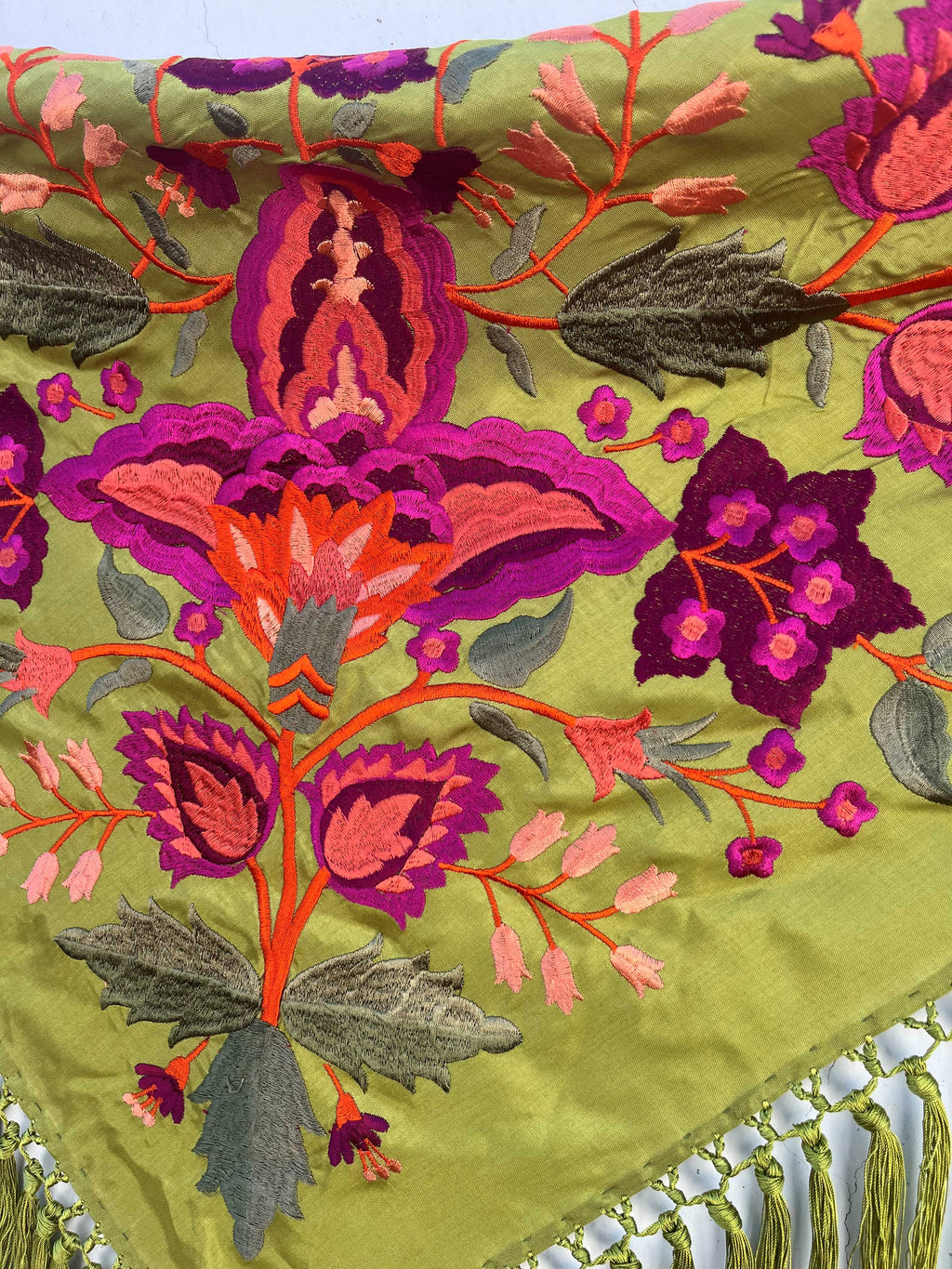 MANTON  VERDE OLIVA FUERTE