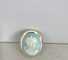 Cargar imagen en el visor de la galería, BROCHE CAMAFEO
