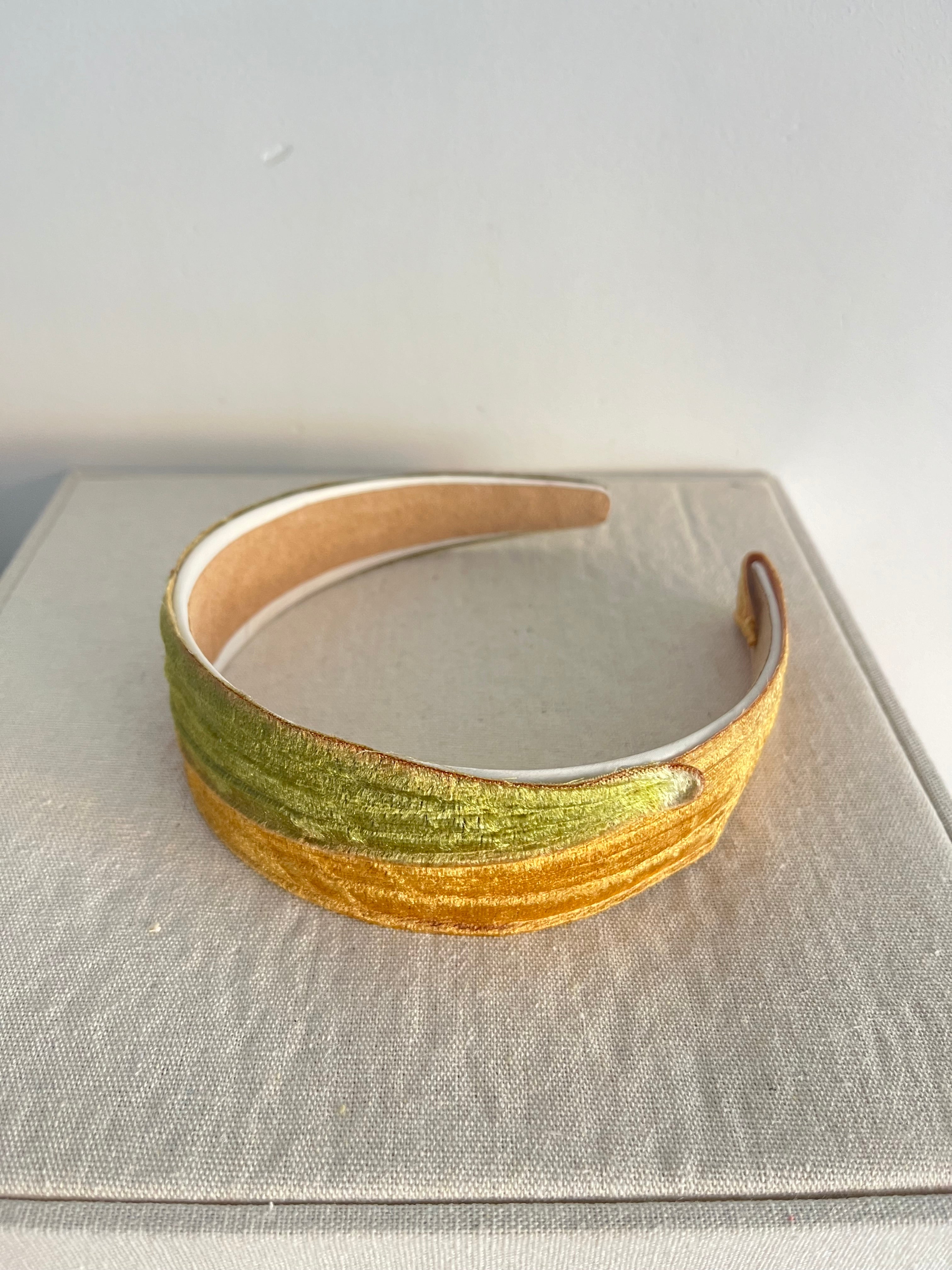DIADEMA PALMA LIMA Y ORO