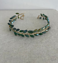 Cargar imagen en el visor de la galería, CHOKER VERDE OLIVO
