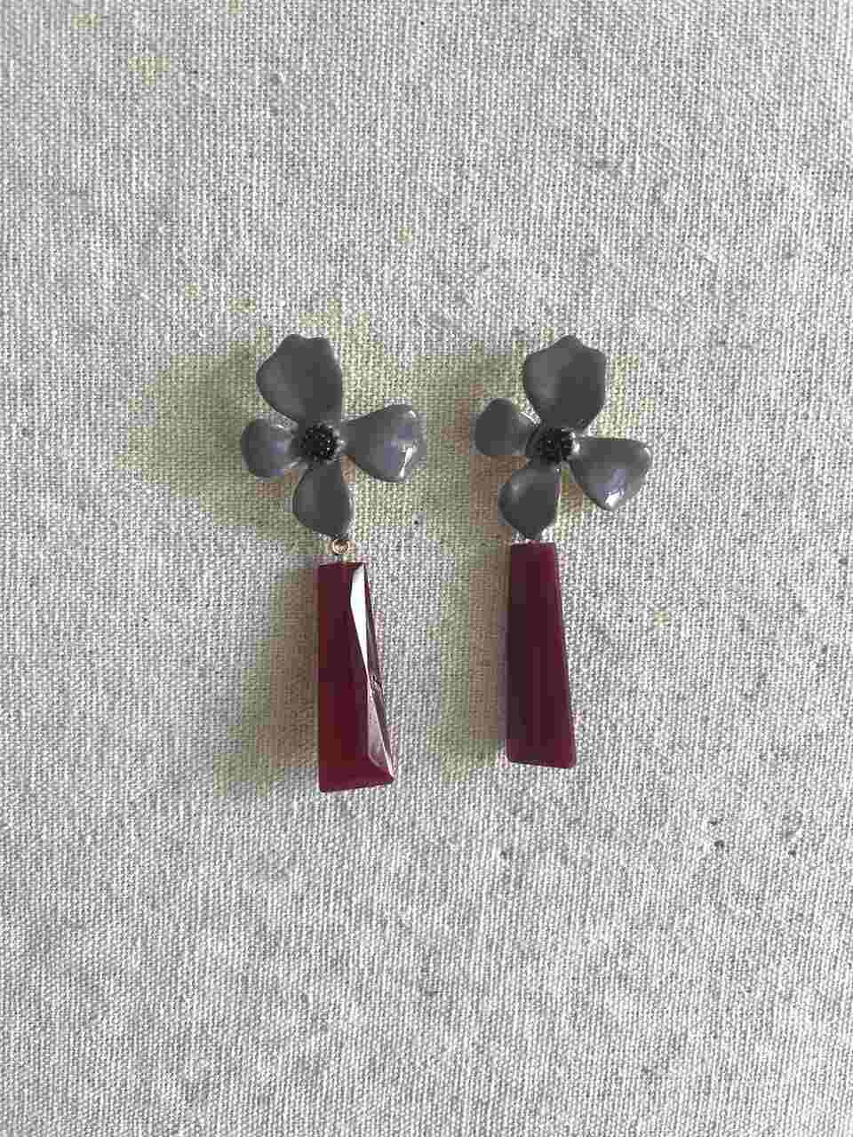 PENDIENTES FLOR ESMALTADA