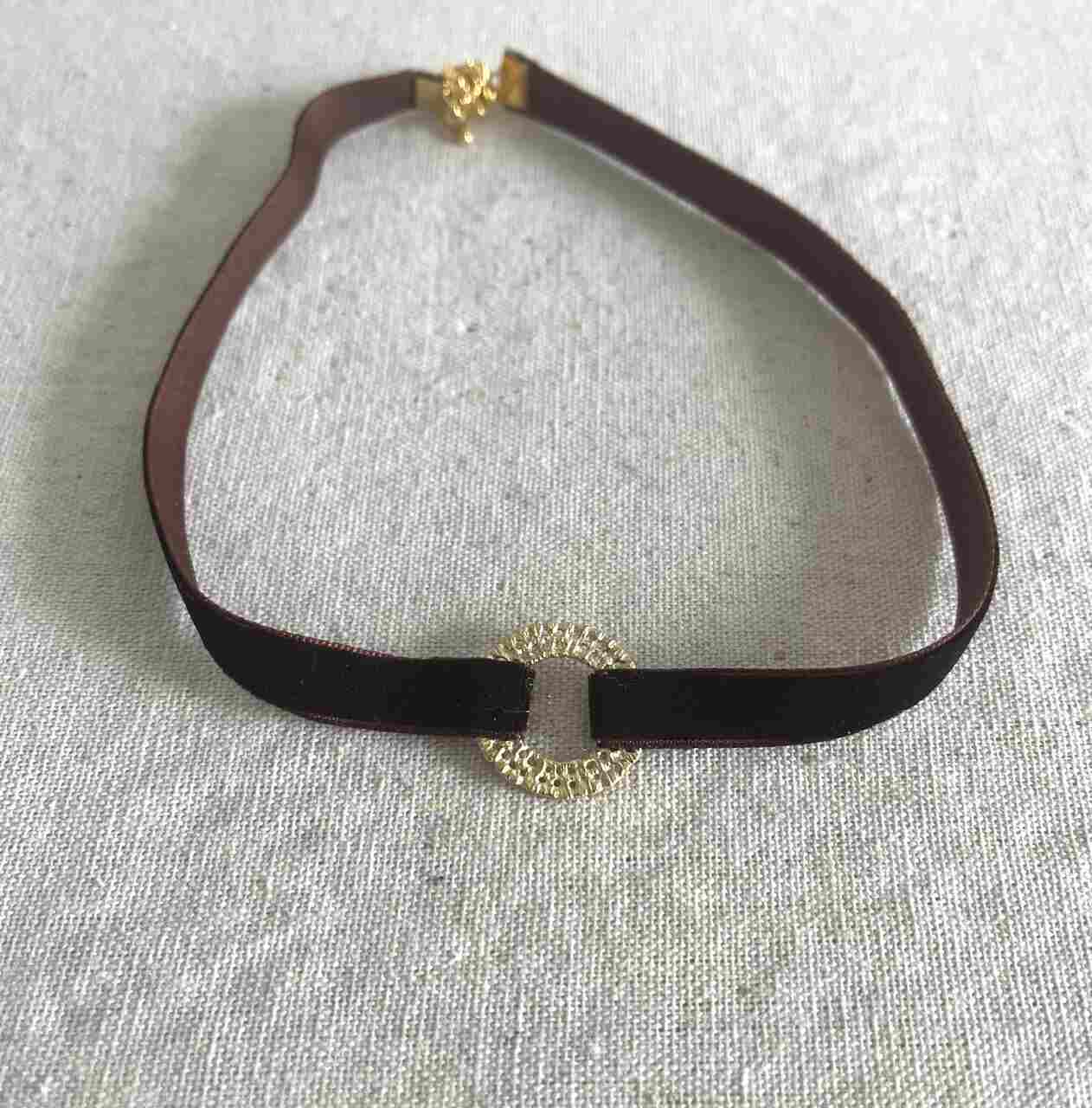 CHOKER ANILLO TERCIOPELO