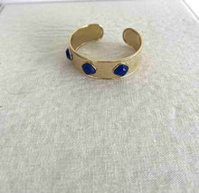 Cargar imagen en el visor de la galería, BRAZALETE TRIPLE PIEDRA ZAFIRO
