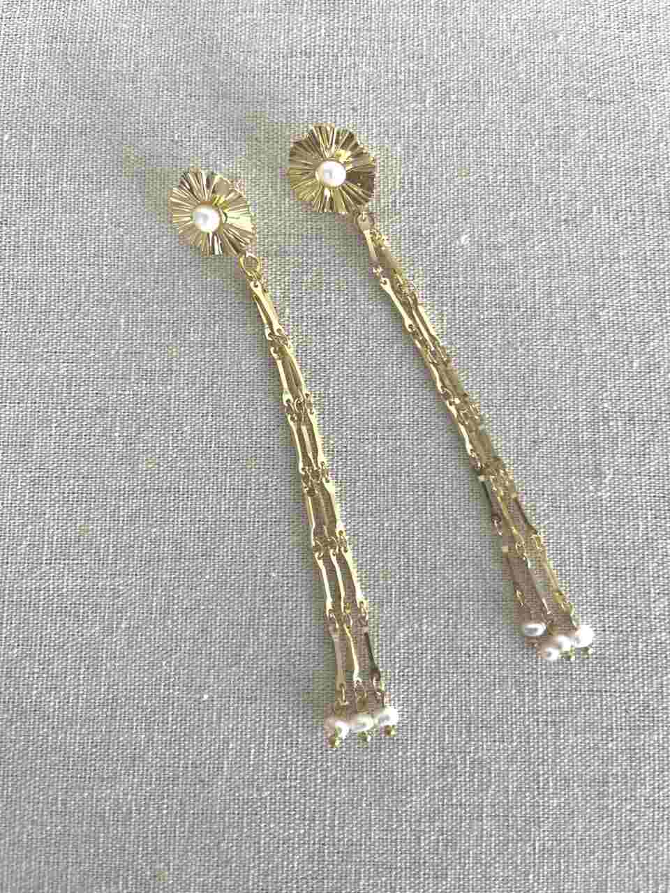 PENDIENTES AKOYA
