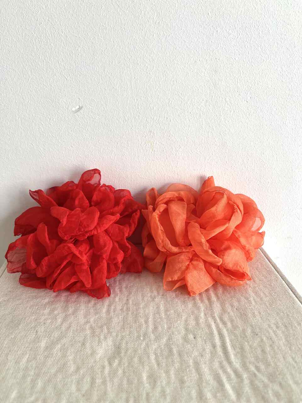 BROCHE FLOR SEDA PETALE