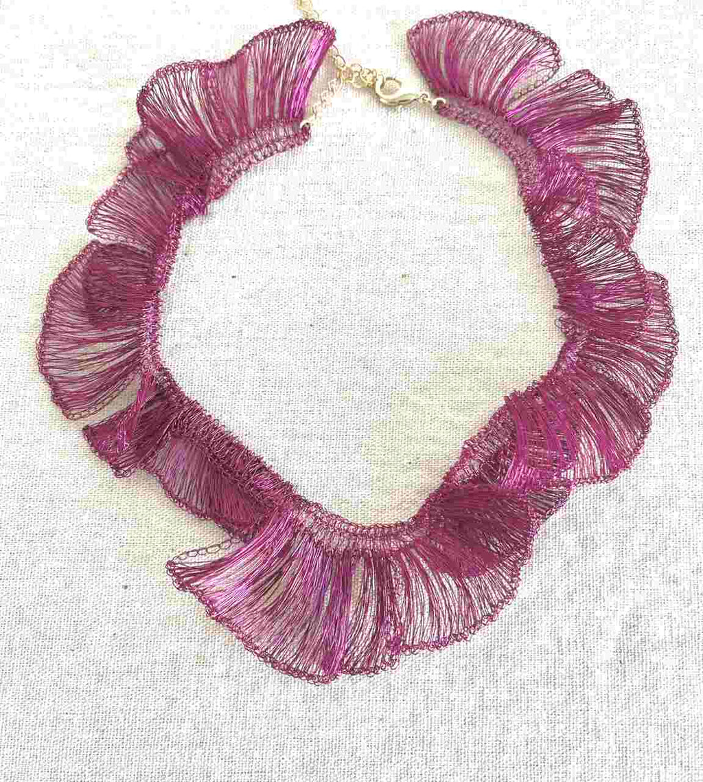 COLLAR DE HOJAS EN ALAMBRE DE COBRE