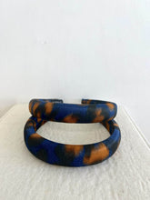 Cargar imagen en el visor de la galería, DIADEMA ABULTADA CARAMEL
