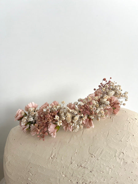 TOCADO CLAVEL PASTEL
