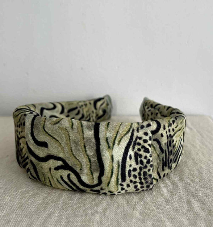 DIADEMA SNAKE