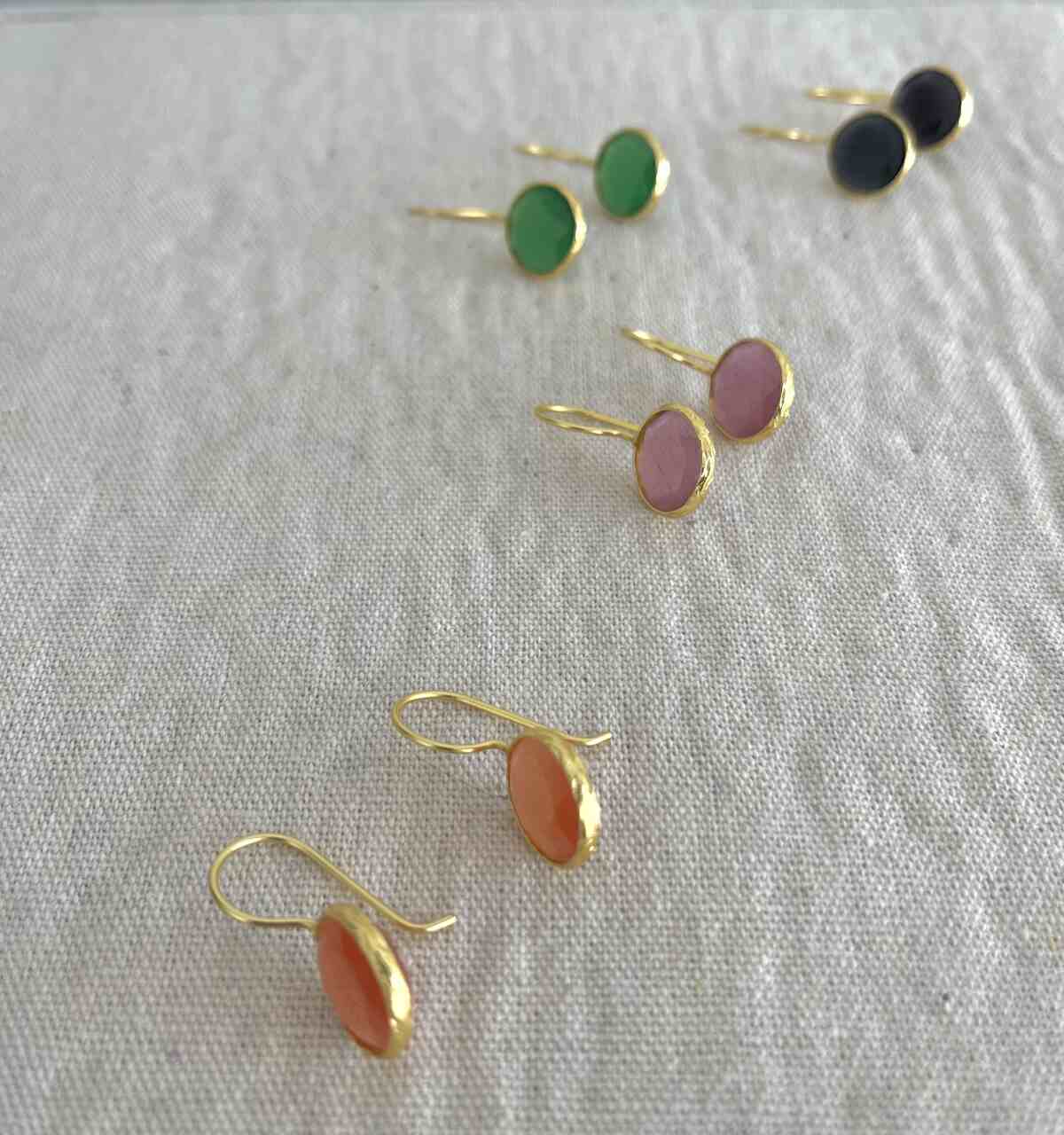 PENDIENTE BOTON COLOR