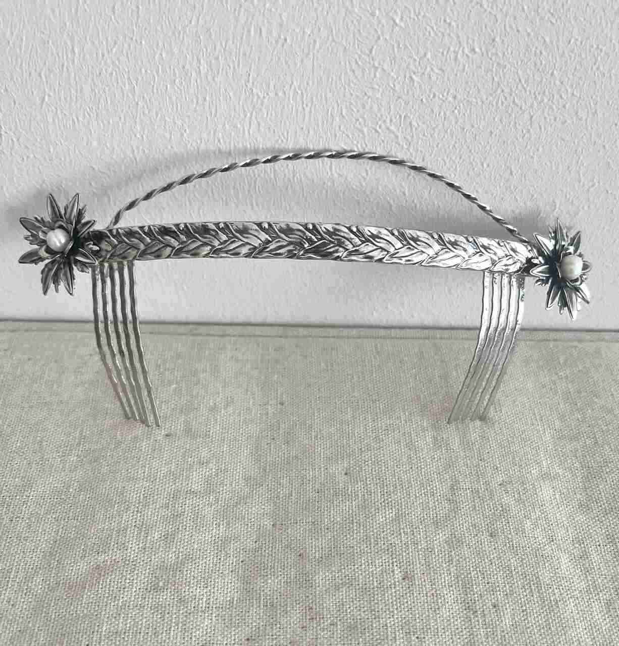 TIARA LABRE PLATA VIEJA
