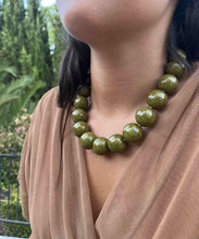 Cargar imagen en el visor de la galería, COLLAR ESFERAS
