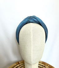Cargar imagen en el visor de la galería, DIADEMA HELEN AZUL
