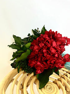 RAMO DE HORTENSIAS ROJAS PRESERVADO