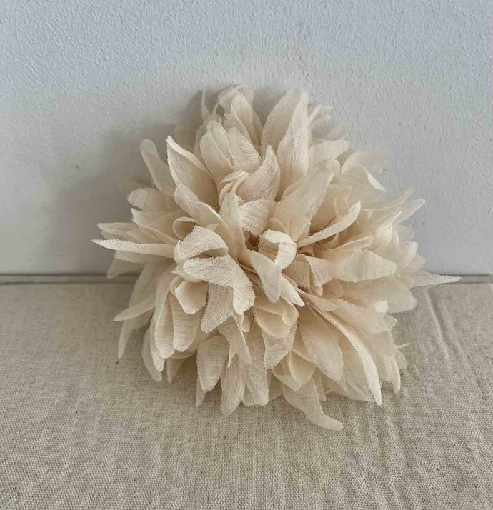 FLOR CRISANTEMO GASA