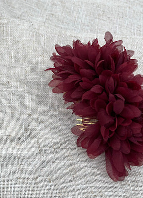 PEINA FLOR PETALOS