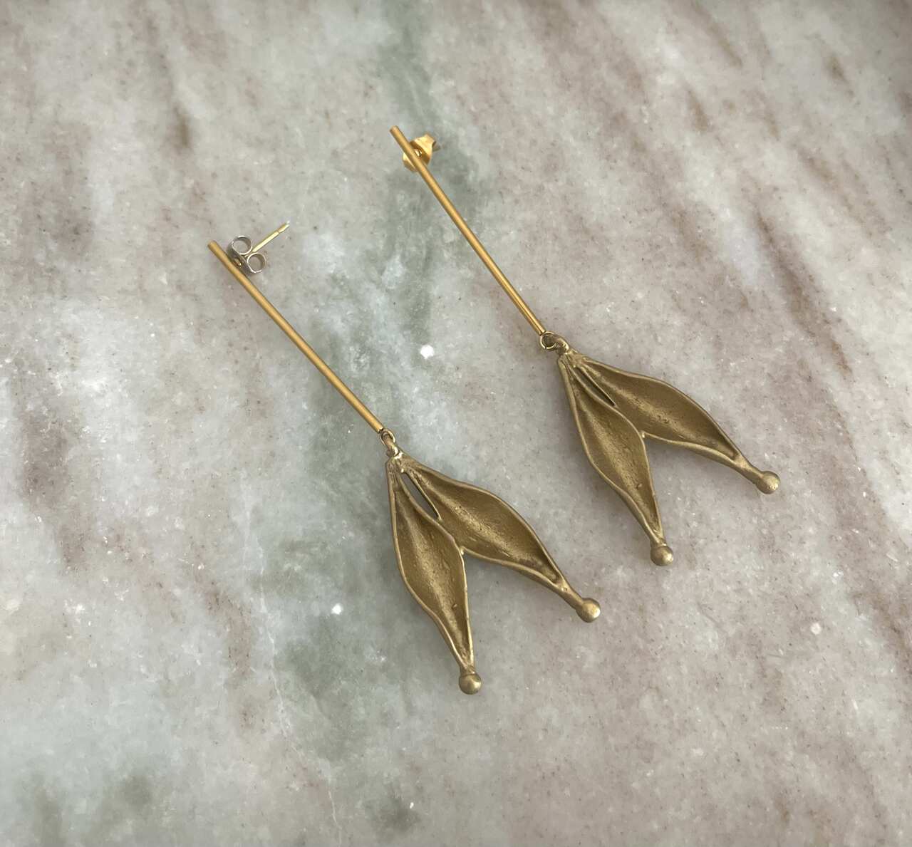 PENDIENTES HOJA MAGNOLIO