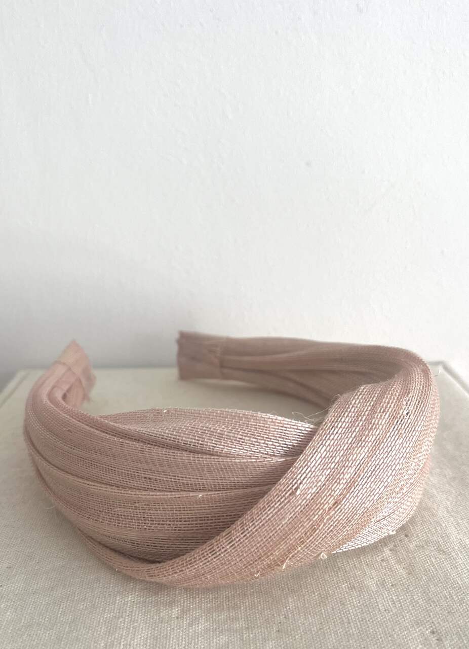 DIADEMA HELEN ROSA NUDE