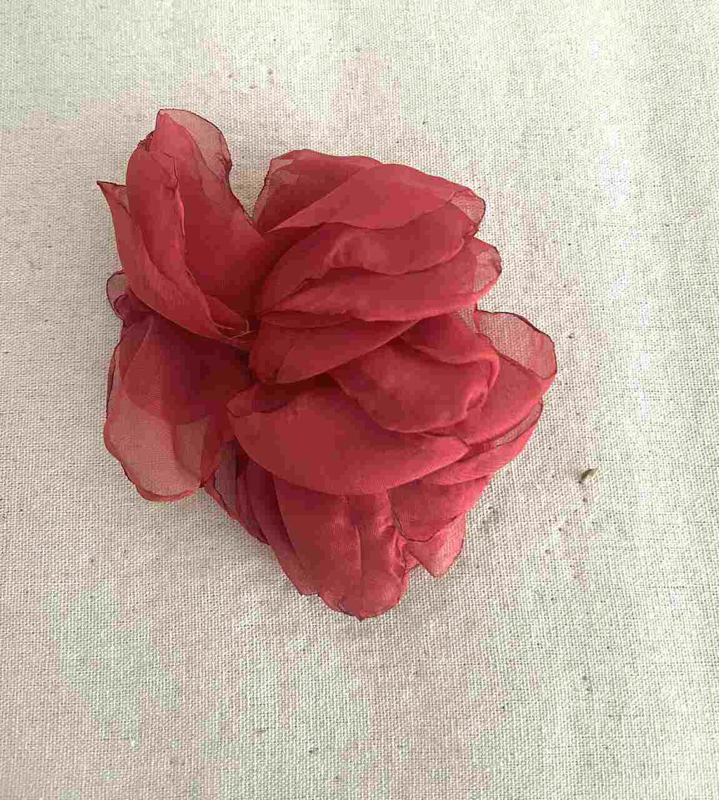 BROCHE FLOR SEDA PETALE