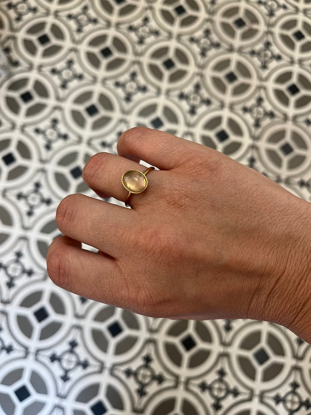 ANILLO OVAL ONITA