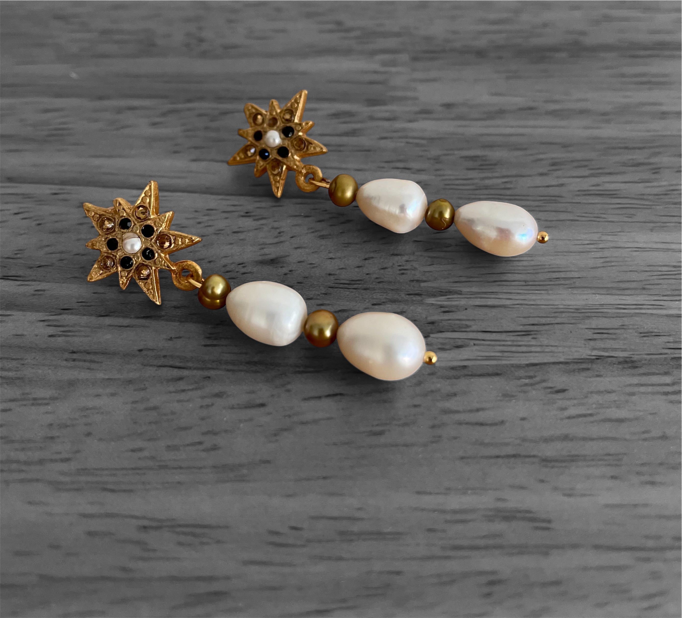 PENDIENTES TROPEA