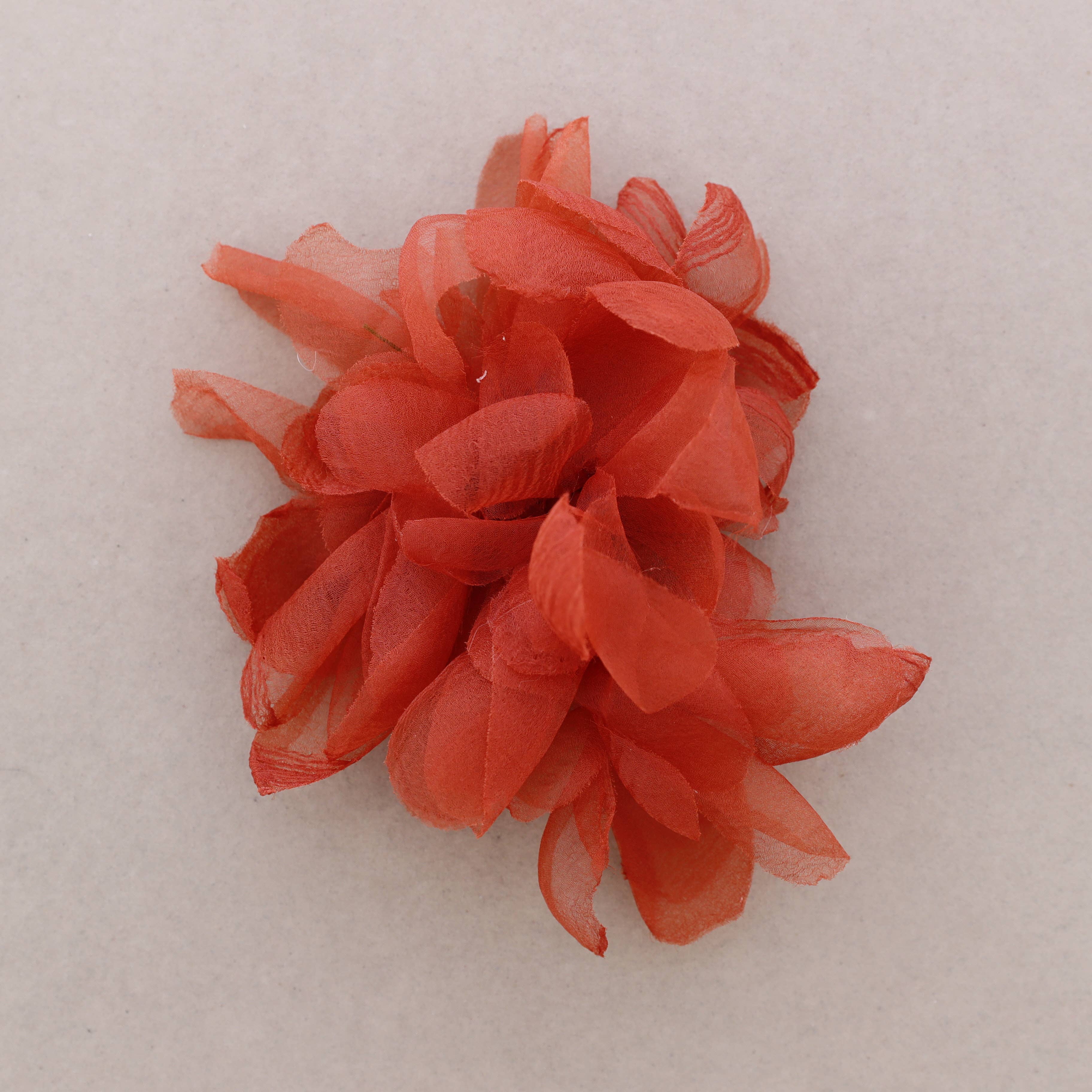 BROCHE FLOR GASA