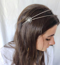 Cargar imagen en el visor de la galería, TIARA ESTELAR
