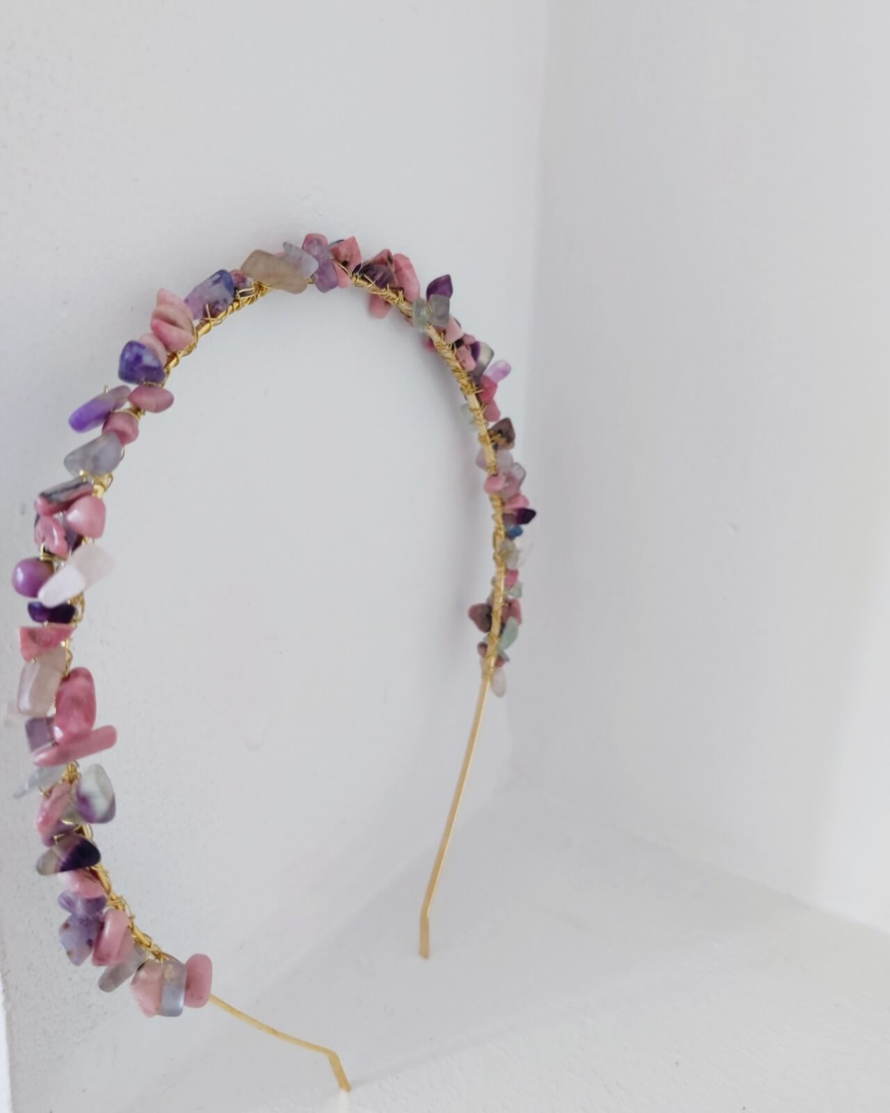 DIADEMA DE PIEDRAS NATURALES