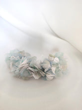 Cargar imagen en el visor de la galería, TOCADO HORTENSIAS
