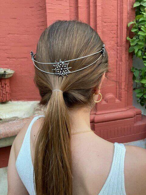 TIARA ESTELAR