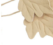Cargar imagen en el visor de la galería, PEINAS ROBLE BLANCO MATE

