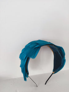 DIADEMA DE PLUMAS PATO
