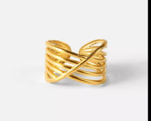 Cargar imagen en el visor de la galería, ANILLO HUG
