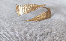 Cargar imagen en el visor de la galería, BRAZALETE HELECHO
