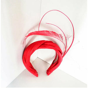 DIADEMA PLUMA DE AVESTRUZ ROJO